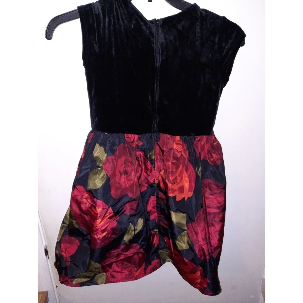The Children’s Place Girls Sz 10 Holiday/Party Dress – Black Velvet & Red Floral